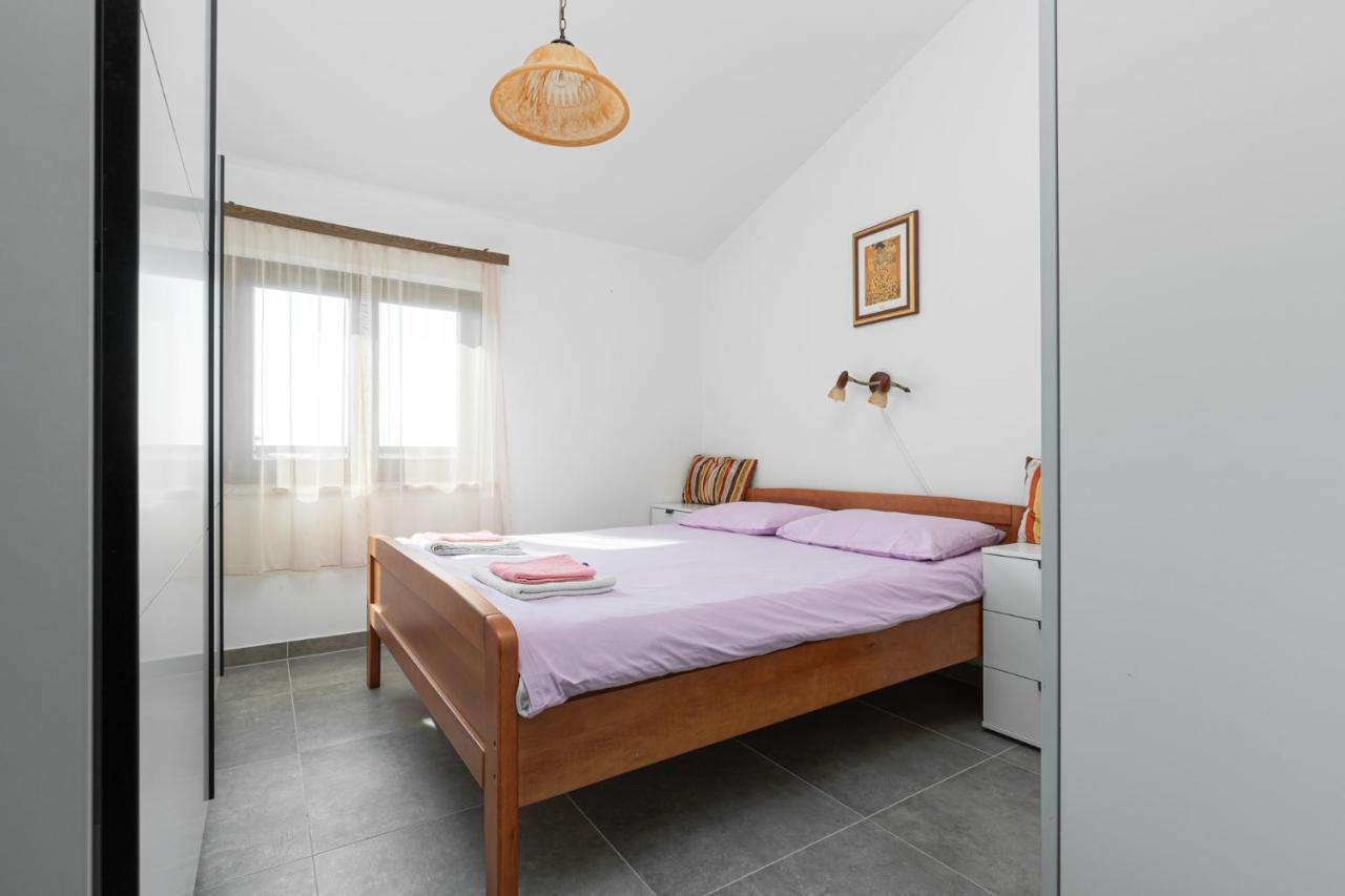 Medak Apartment Poreč Exterior foto