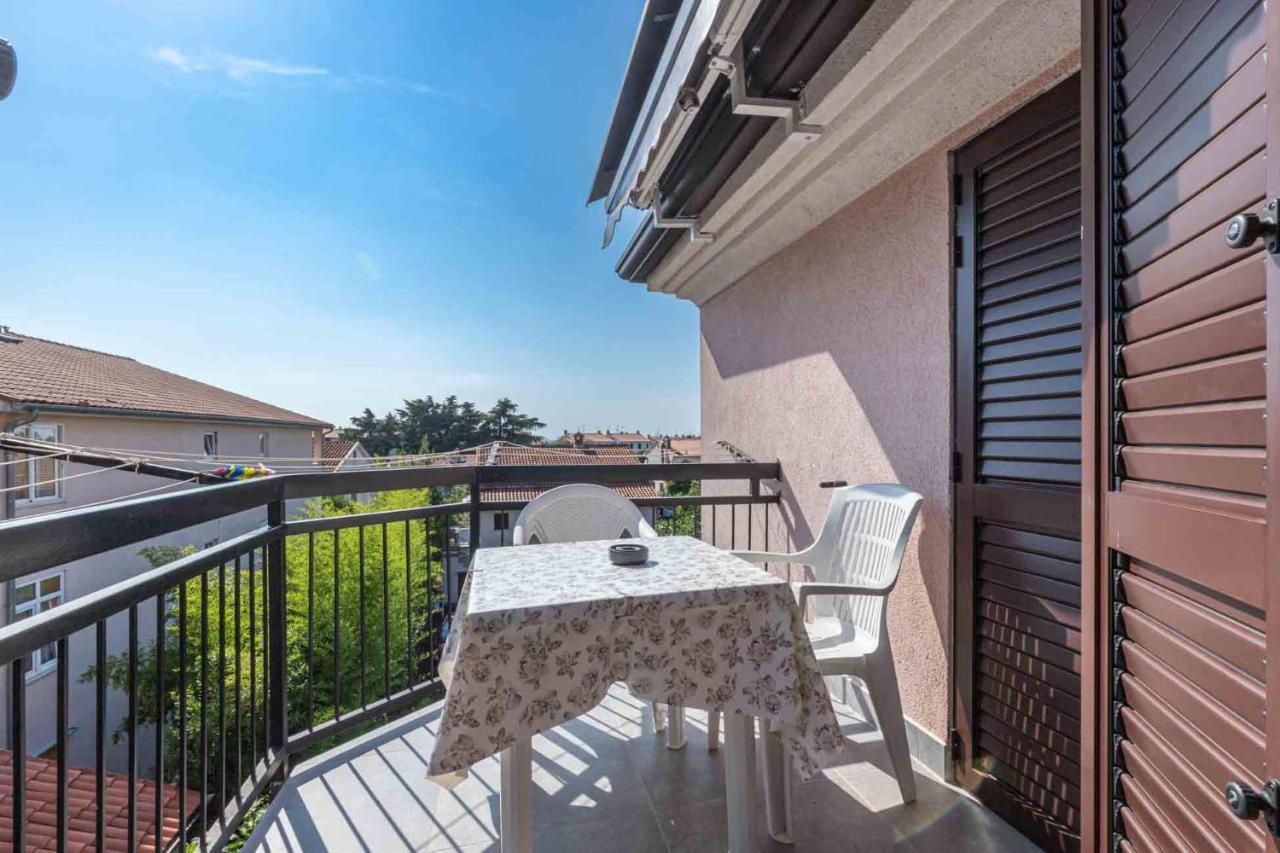 Medak Apartment Poreč Exterior foto